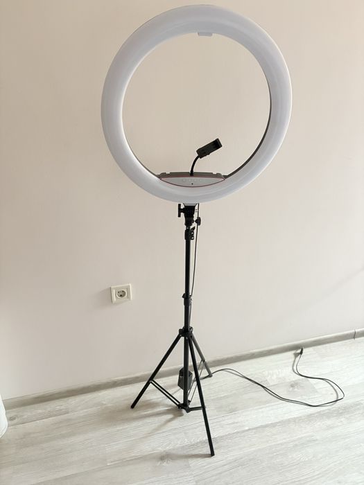 Ринг лампа 18 инча (46см)