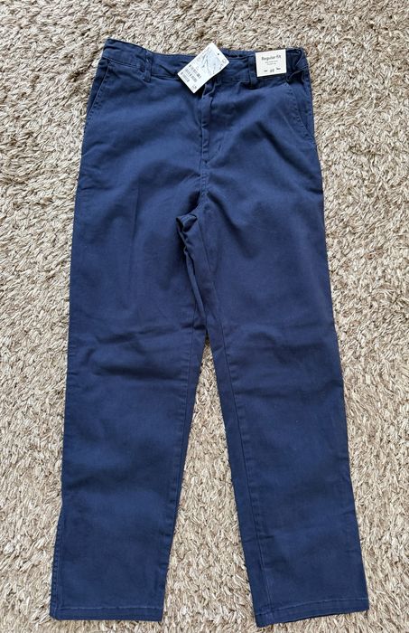 Pantaloni chino baieti noi 158 cm