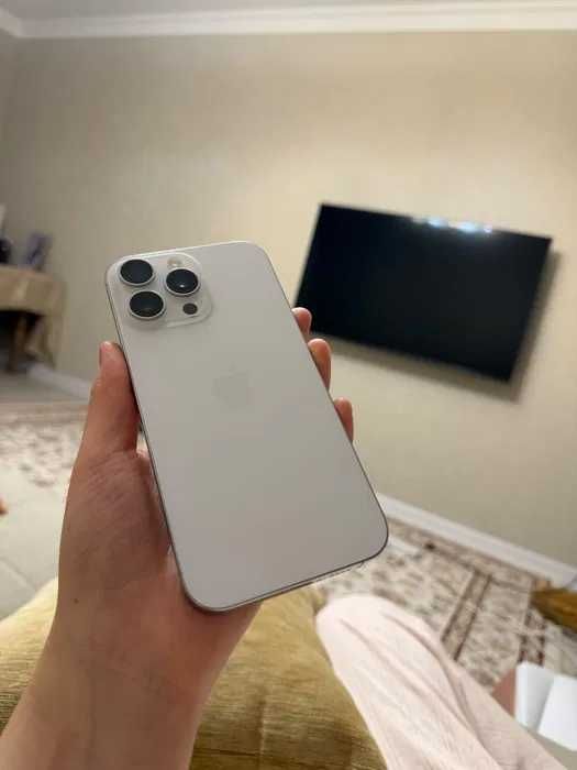 продам iphone 16 pro max