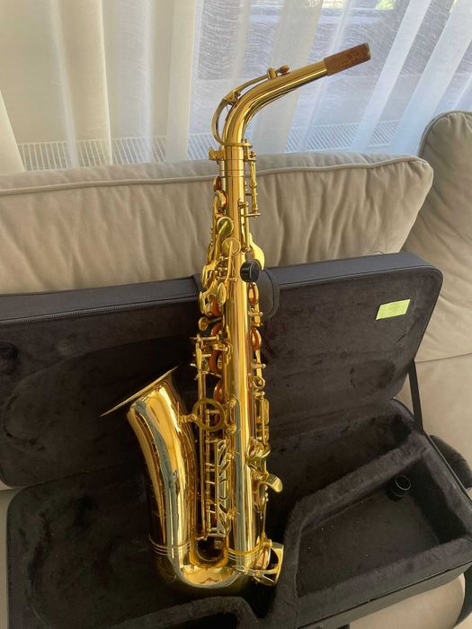 Vand saxofon alto Thomann TAS 150 - folosit cateva luni