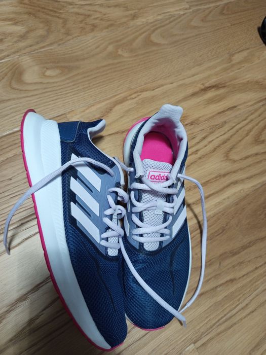 Adidas маратонки