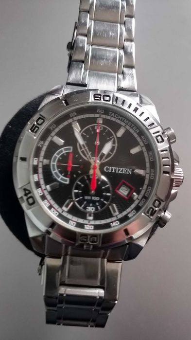 Продавам спортен часовник Citizen