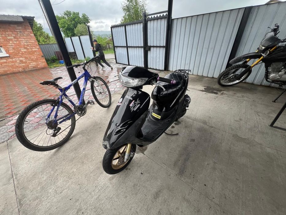 Honda dio af-35 на полном ходу