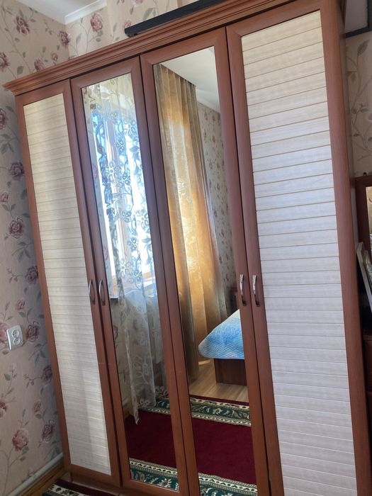 Спальный гарнитур