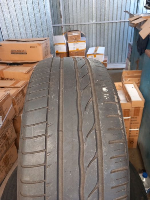 Vând anvelopele 205 55 16