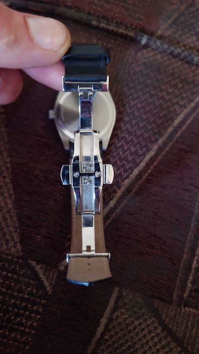 Ръчен часовник TISSOT