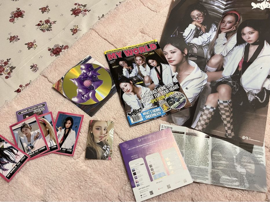 Два албума aespa к-поп