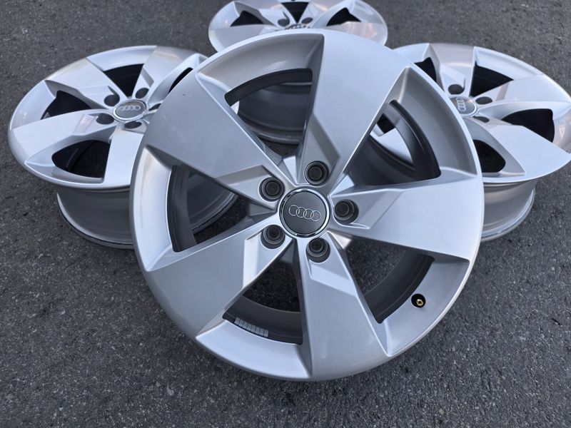 17цола Audi 5x112 4бр Оригинални Ауди