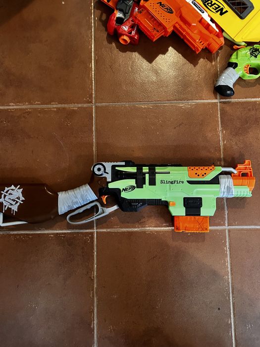 NERF Pusti si Pistoale