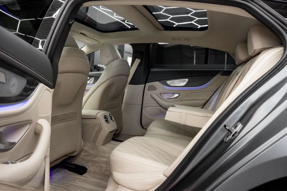 Mercedes-Benz AMG GT 53 4MATIC+ 3.0L 435 Cp