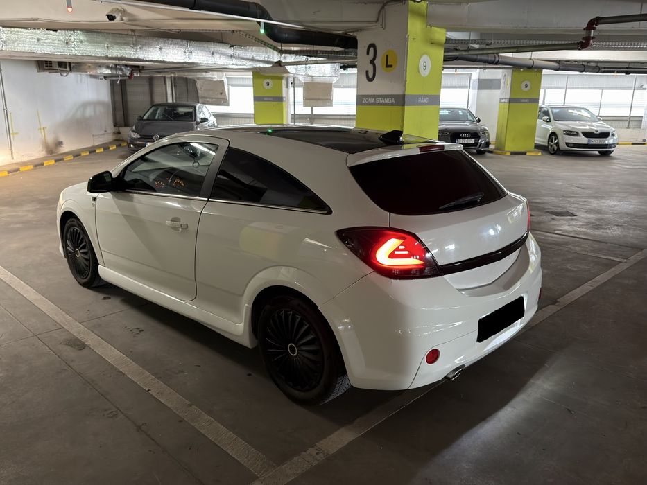 Opel Astra GTC 1.6 2010 Benzină 115 CP