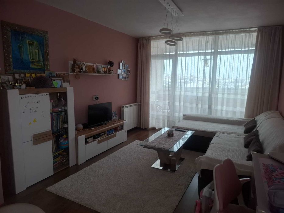 Дава се под наем Двустаен апартамент в Бургас, Център - 63 кв.м за 548.25 € - Снимка #3