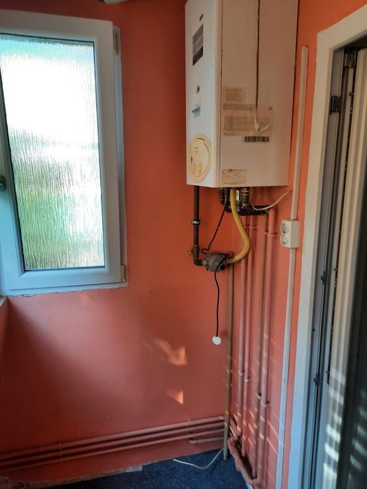 Inchiriez apartament 2 camere