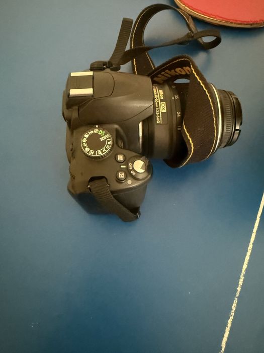 Продам фотоаппарат Nikon d3000