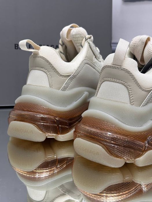 Adidasi Balenciaga Triple S premium 36-45 Full box