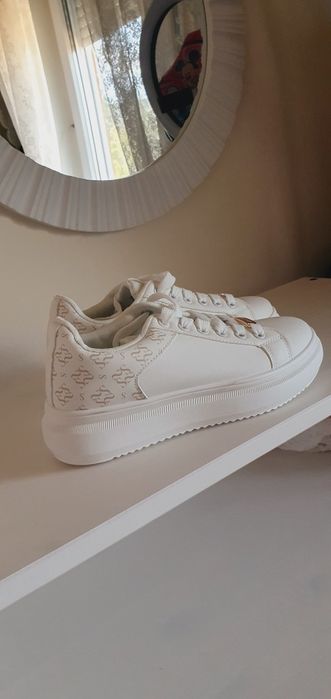 Adidasi sport elegant