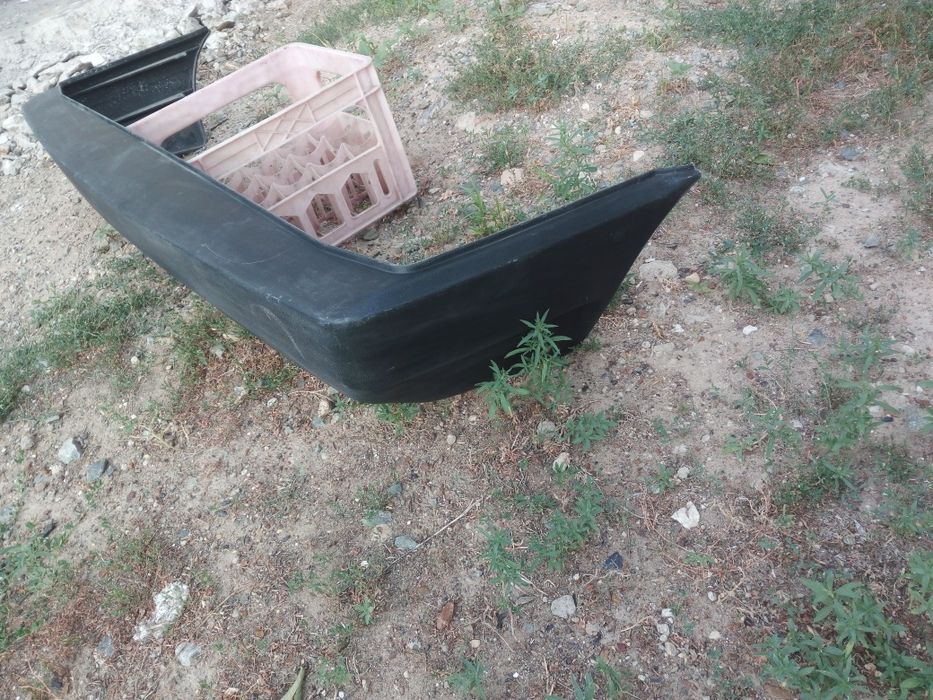 Бампер задний на Ваз-2109.