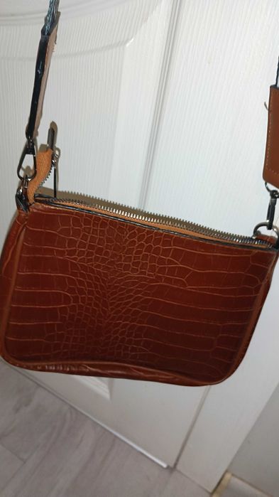 Дамски чанти,,Тип Раница,,