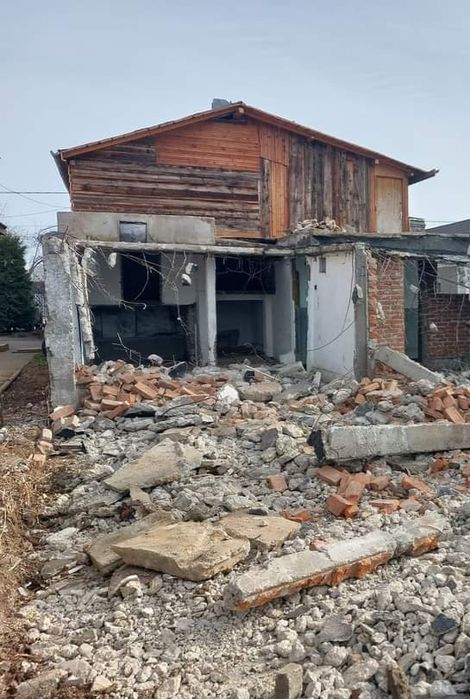 Demolari Apartamente , Debarasări moluz ,Taeri păreți,  Decupări  .