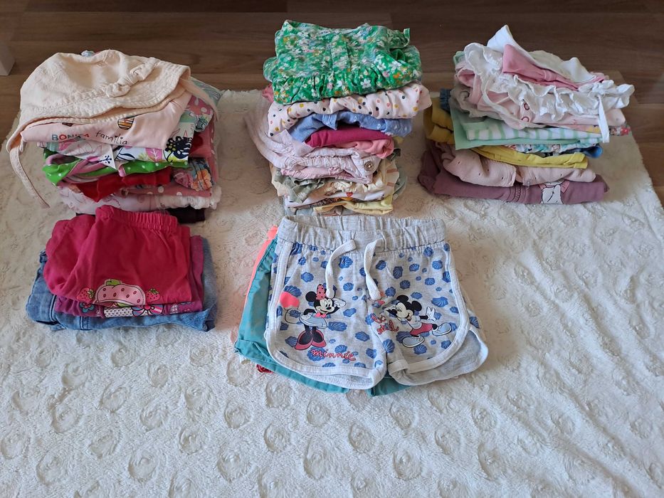 Lot haine fetita marime 74