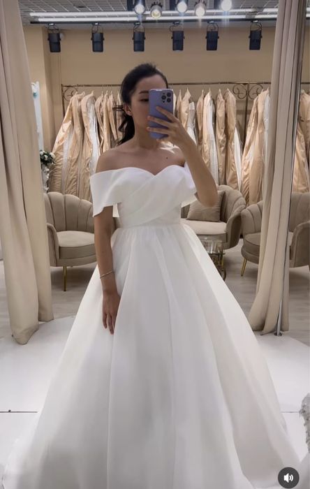 Свадебное платье