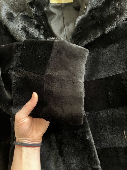 Продам шубу норка бобер