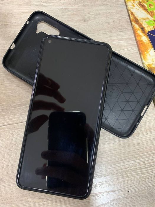 Samsung A 11 holati ideal