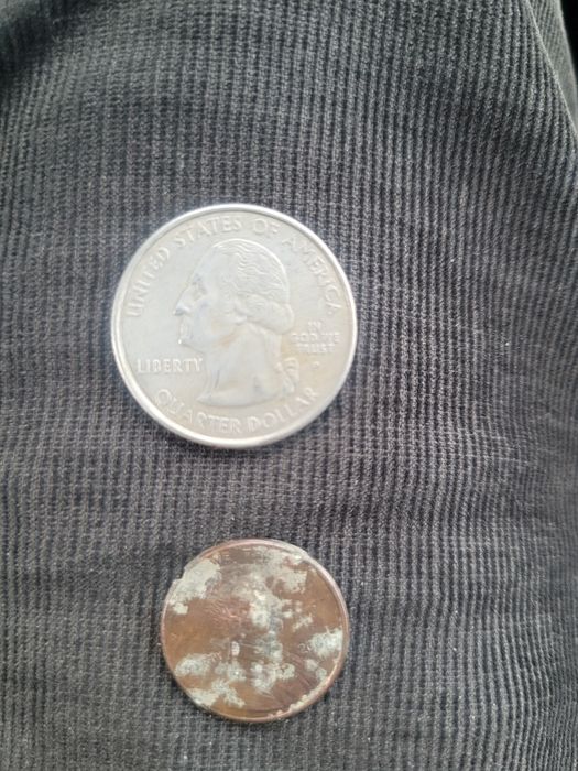 Продам монеты разные