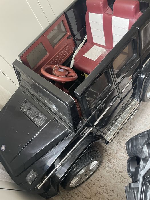 Продам 2 электромобиля