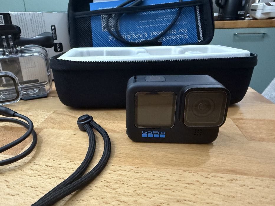 Gopro hero 10 ca nou impecabil cu accesorii!