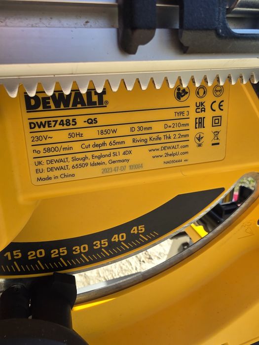 Fierastrau Circular Dewalt DWE 7485-qs