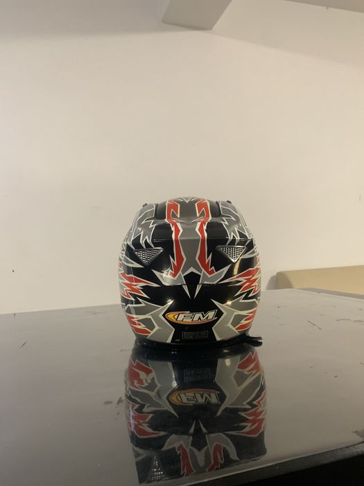 Casca de motor vintage