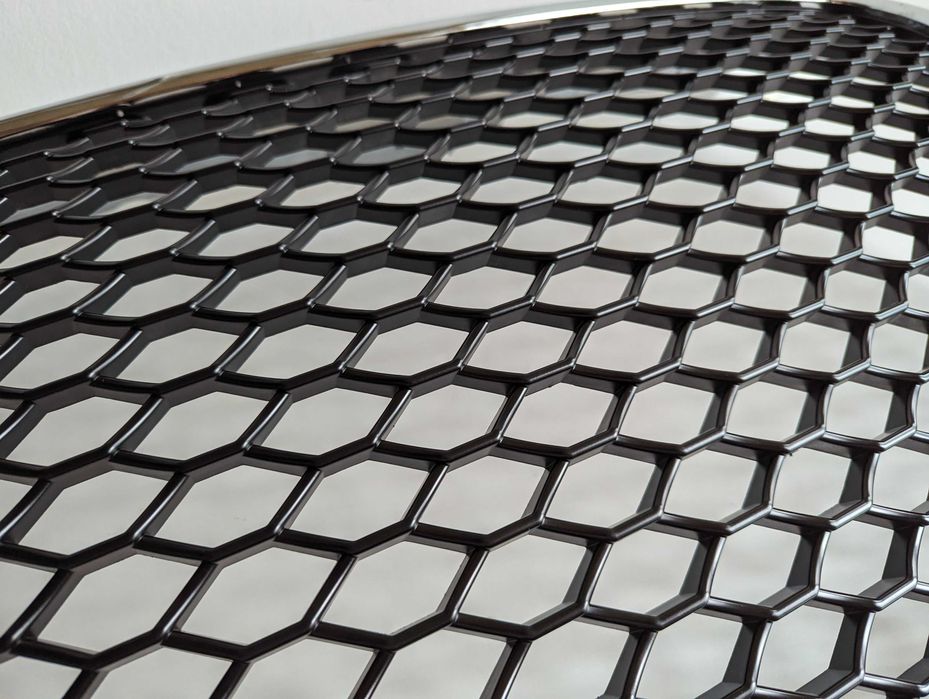 Решетка Ауди А3 8П пчелна пита S LINE черна хром Audi A3 8P 04-08