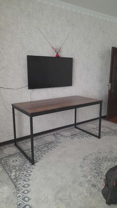 Стол для коллцентра с акустикой