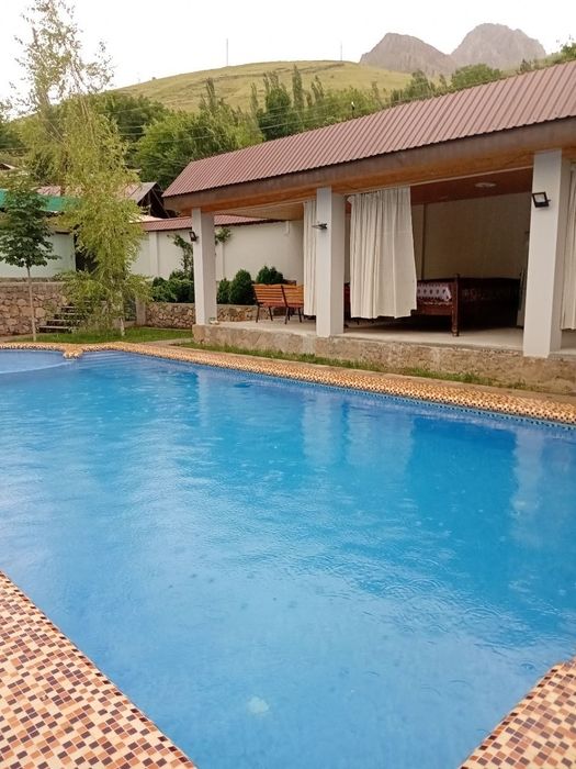 Дача (Dacha) в горах Бричмулла