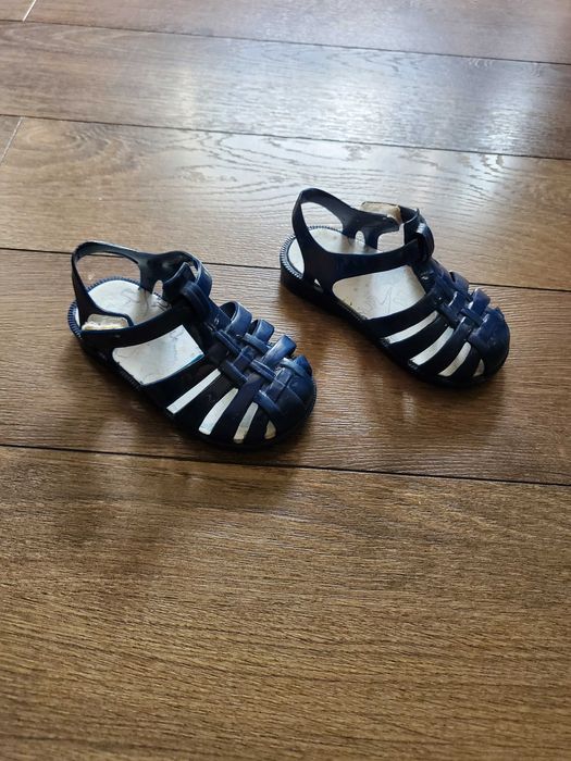 Детски сандали Nike,обувки пантофи и ботуши 20 и 21 номер Primark