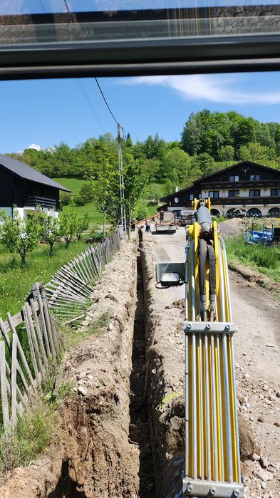 Bob cat ,cilindru compactor,escavator,agregate balastiera Moloz