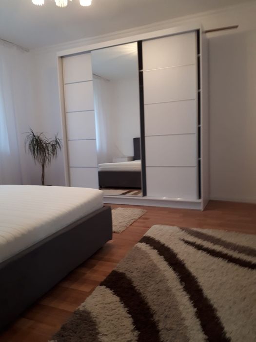 Inchiriez ap.3 camere in Bistrita,partea de sus a orasului