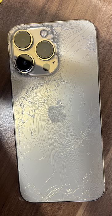 Apple iphone  13 pro gold