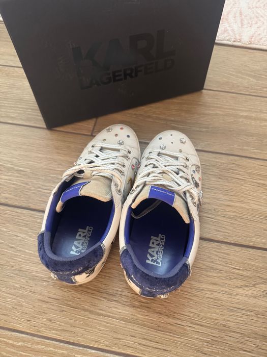 Продавам оригинални спортни обувки Karl Lagerfeld-37 ми номер