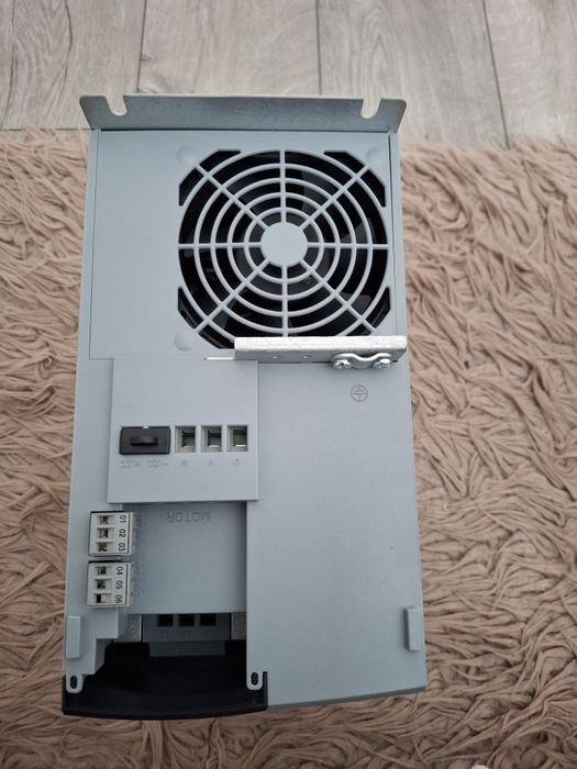 Convertizor danfoss 11kw