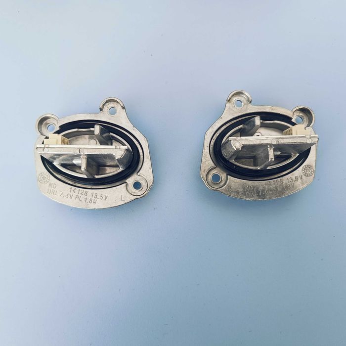 Баласт модул дневни светлини Angel Eyes BMW F22 F23 LCI