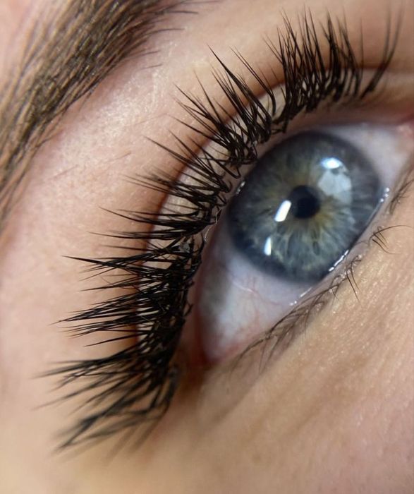 Екстеншъни за мигли Слънчев бряг