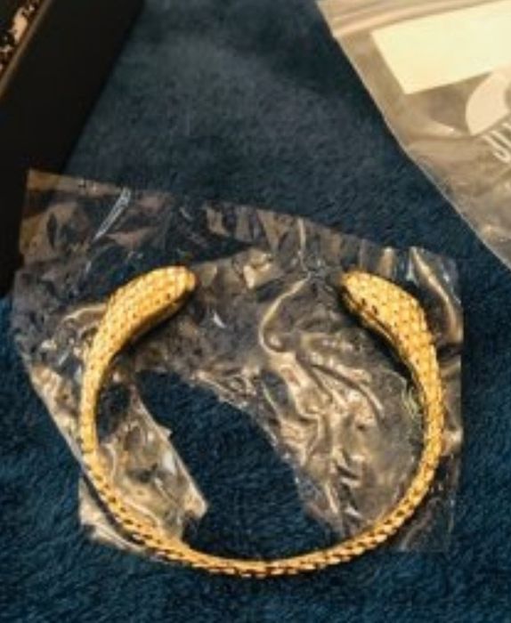Just Cavalli дамска позлатена гривна със сини топази