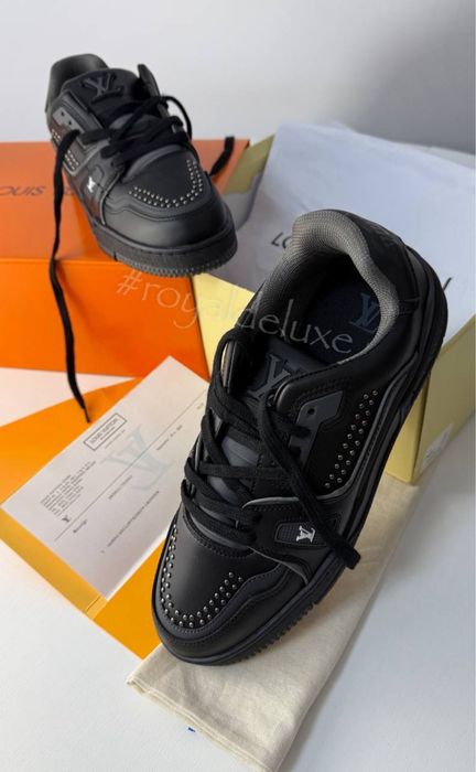 Stoc Adidasi barbati Louis Vuitton