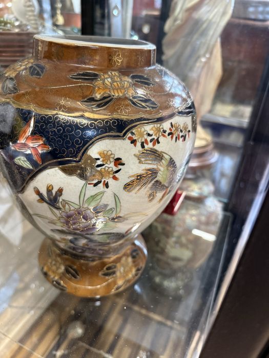 красива стара порцеланова японска  ваза сацума