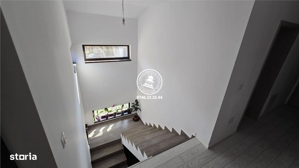 Vila  de vanzare  Breazu,