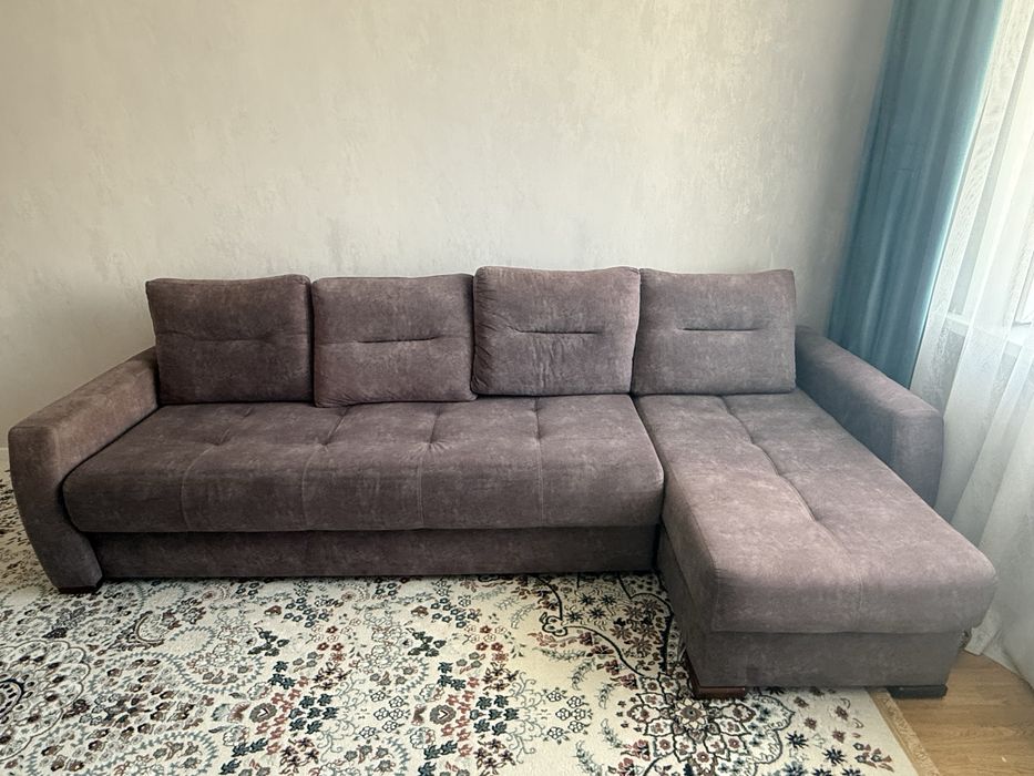 Продам диван в хорошем состояний
