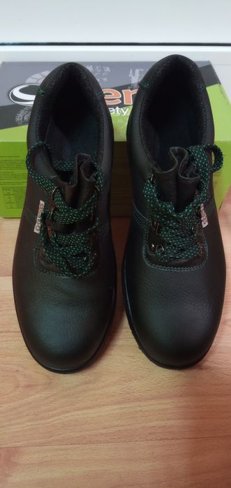 Мъжки боти еко кожа,работни обувки-44номер