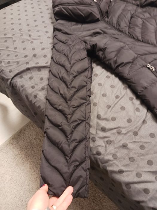 Geaca groasa Guess S/M